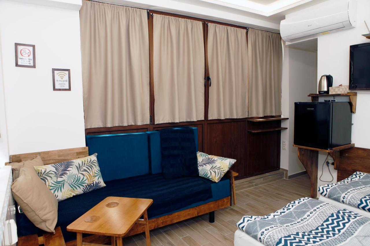 Sleep Over Sofia - Guest Rooms Buitenkant foto