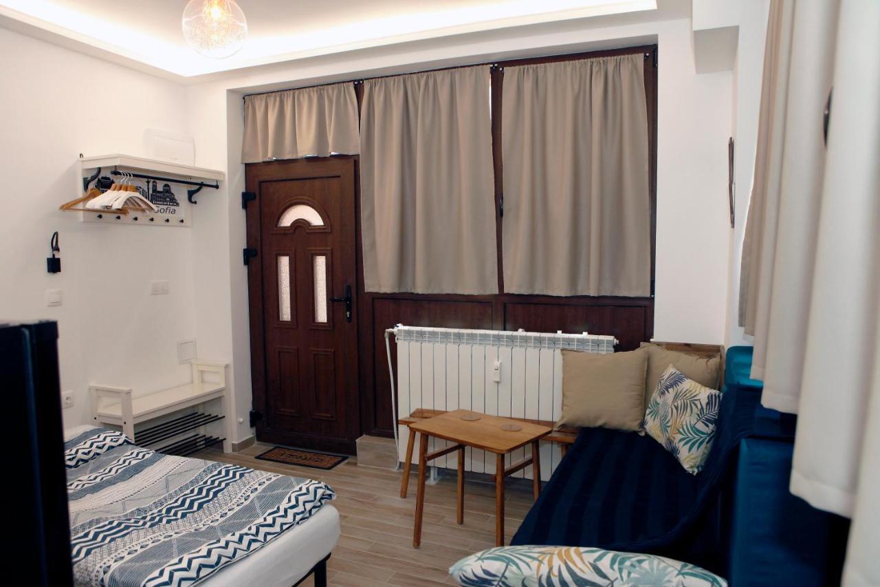 Sleep Over Sofia - Guest Rooms Buitenkant foto